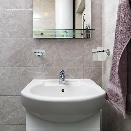 Radiant Retreat - Bright 1bd Haven In By Flat Mаnager Appartamento *