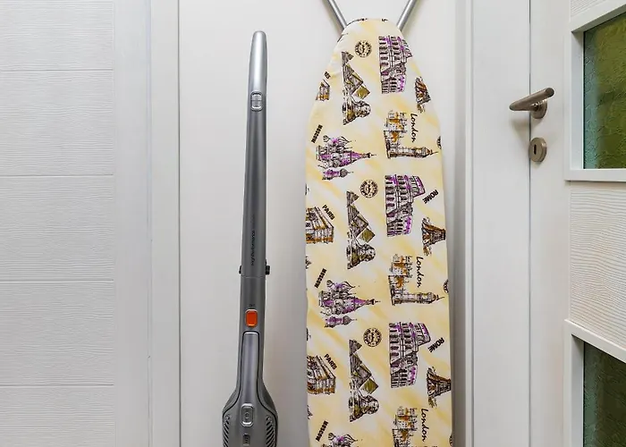 Appartamento Radiant Retreat - Bright 1bd Haven In By Flat Mаnager Plovdiv